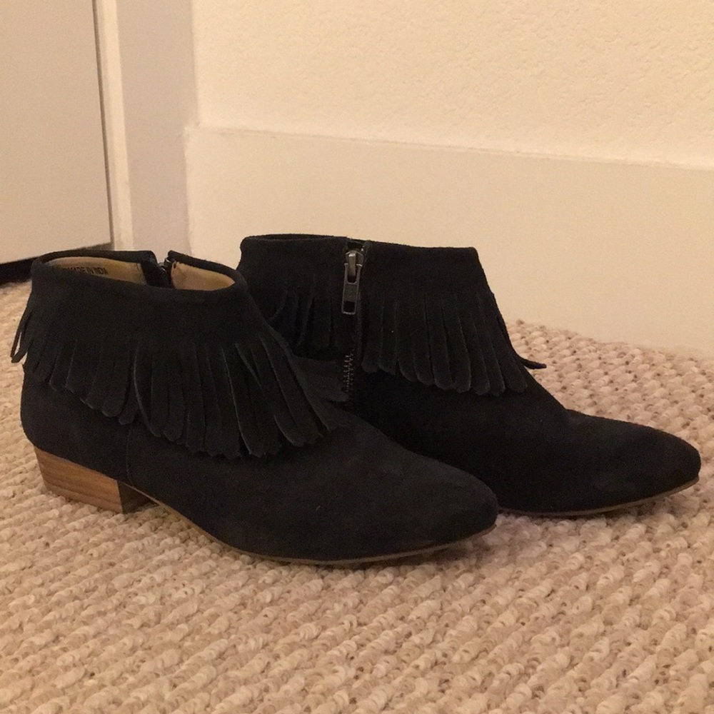 TopShop Black Fringe Ankle Boots - Sz 6.5